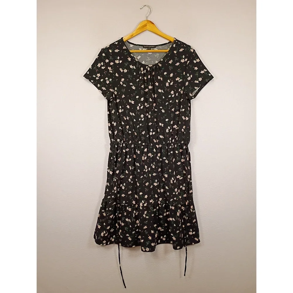 Cottagecore Banana Republic Womens SP Black Floral Tiered Ruffle Fit Flare Dress